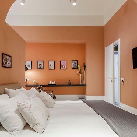 Tresette Toledo Bed & Breakfast เนเปิลส์ ภายนอก รูปภาพ