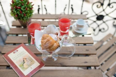Tresette Toledo Bed & Breakfast เนเปิลส์ ภายนอก รูปภาพ