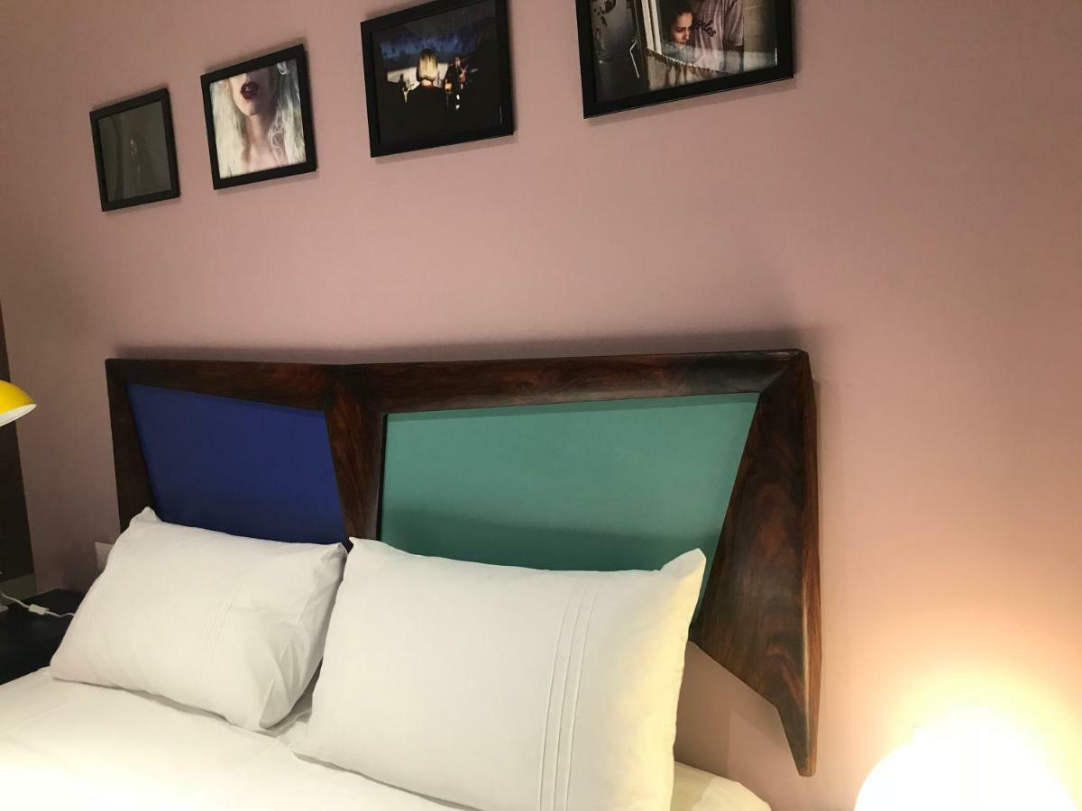 Tresette Toledo Bed & Breakfast เนเปิลส์ ภายนอก รูปภาพ