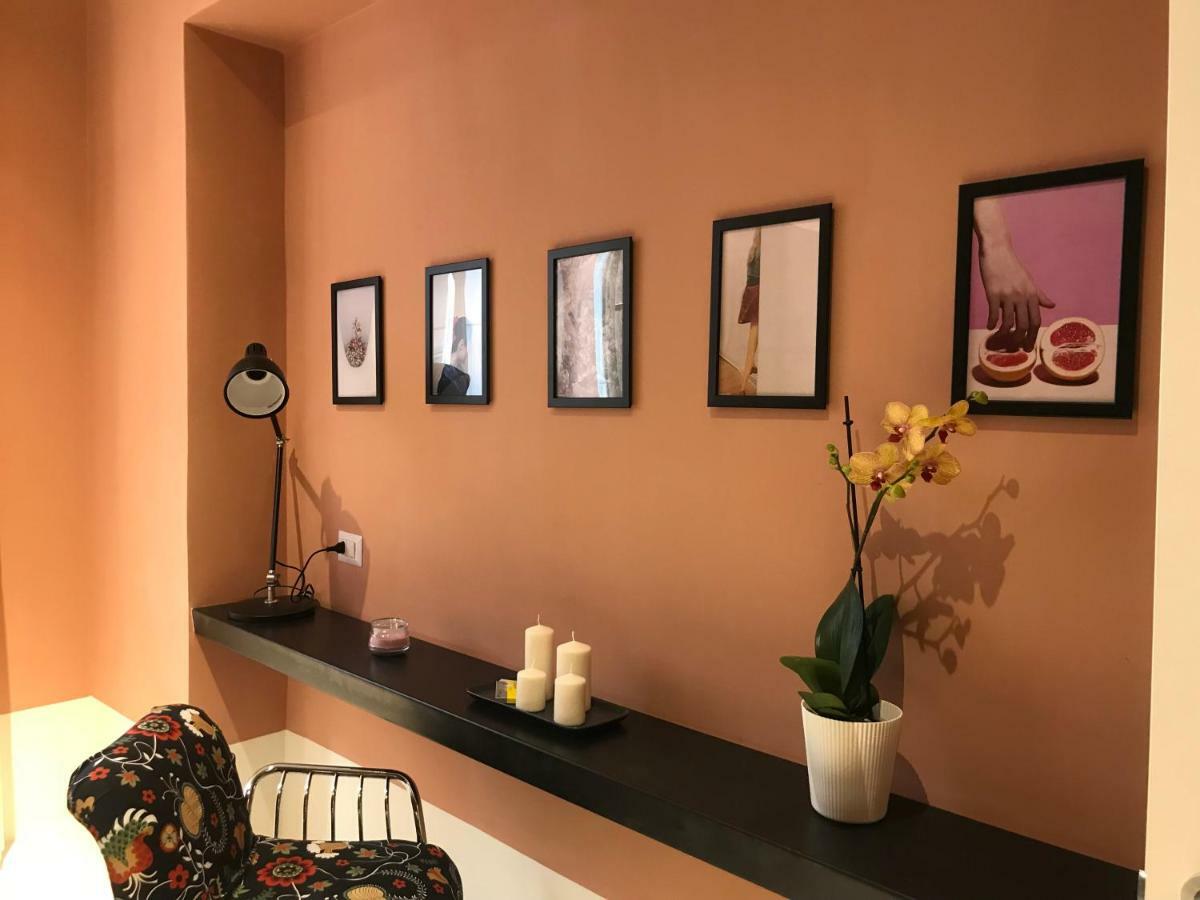 Tresette Toledo Bed & Breakfast เนเปิลส์ ภายนอก รูปภาพ