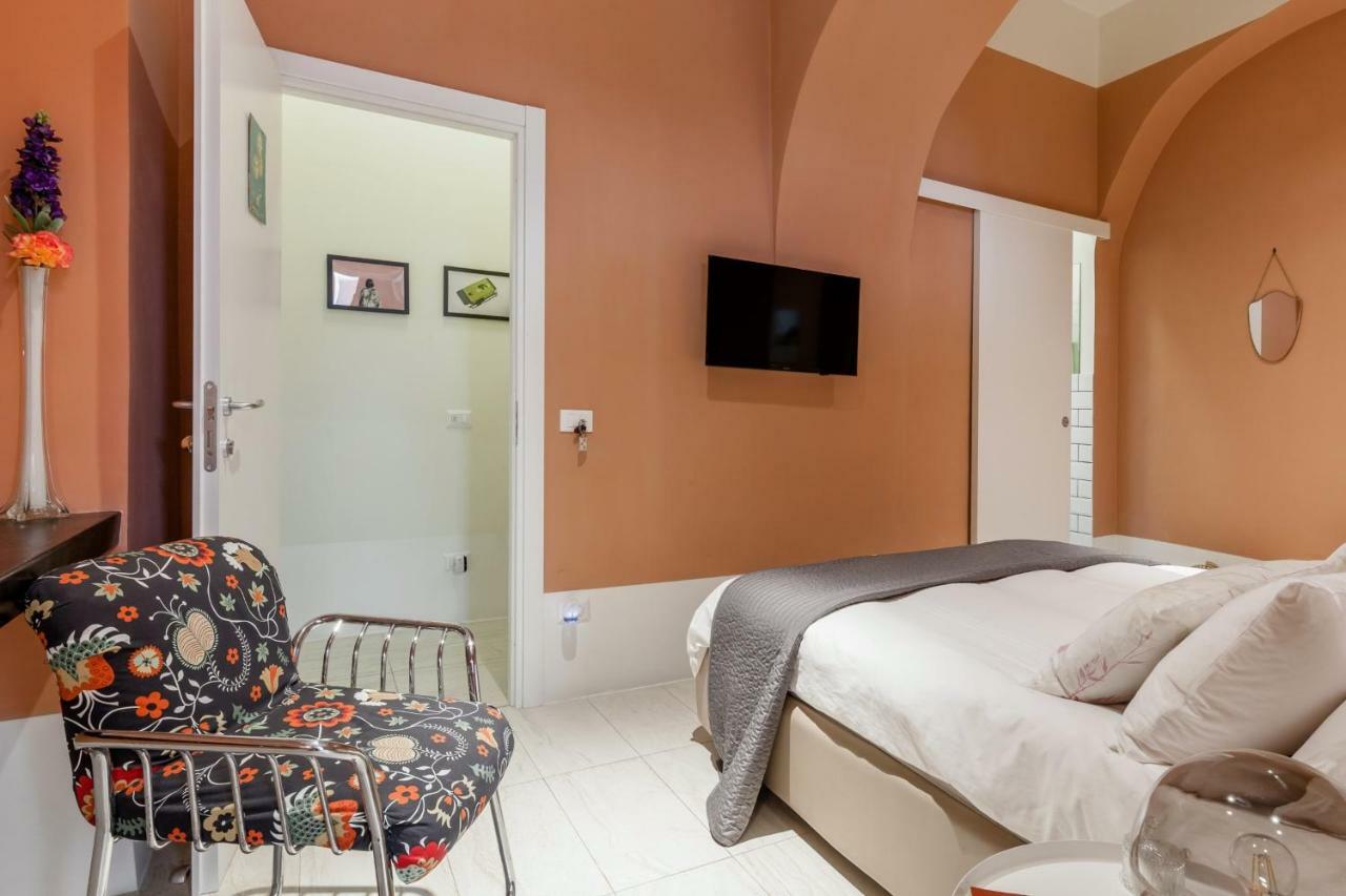Tresette Toledo Bed & Breakfast เนเปิลส์ ภายนอก รูปภาพ