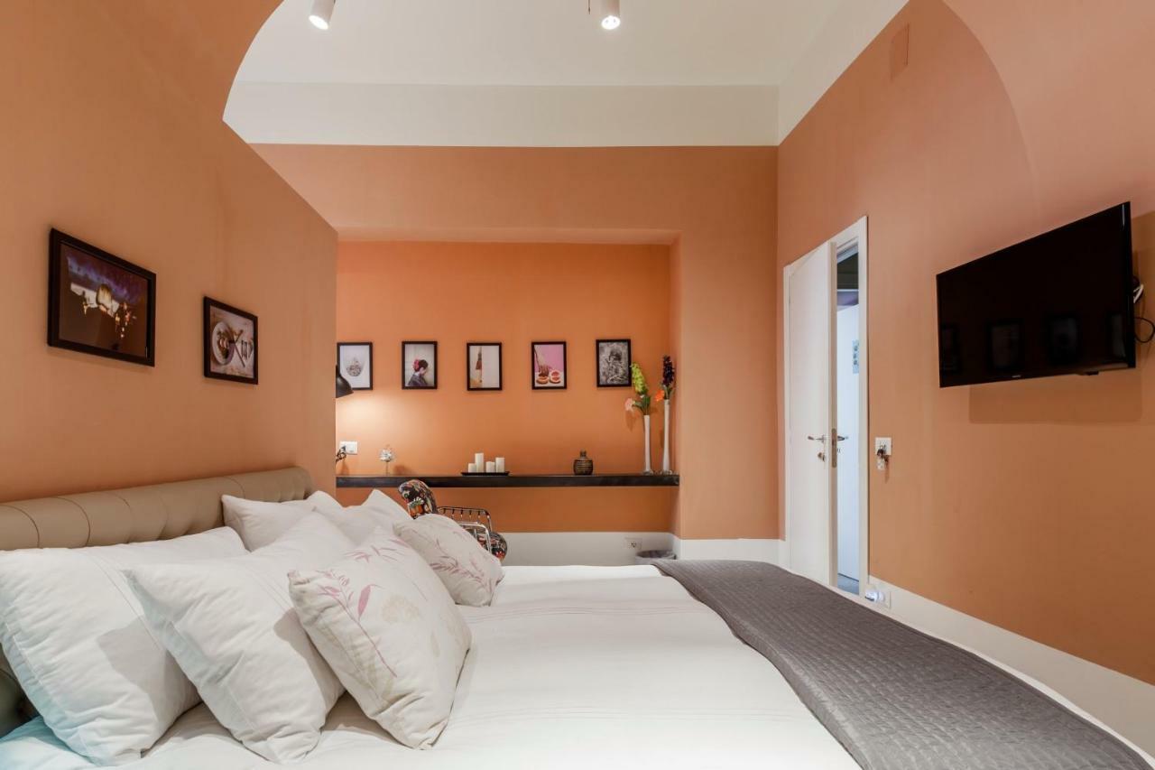 Tresette Toledo Bed & Breakfast เนเปิลส์ ภายนอก รูปภาพ