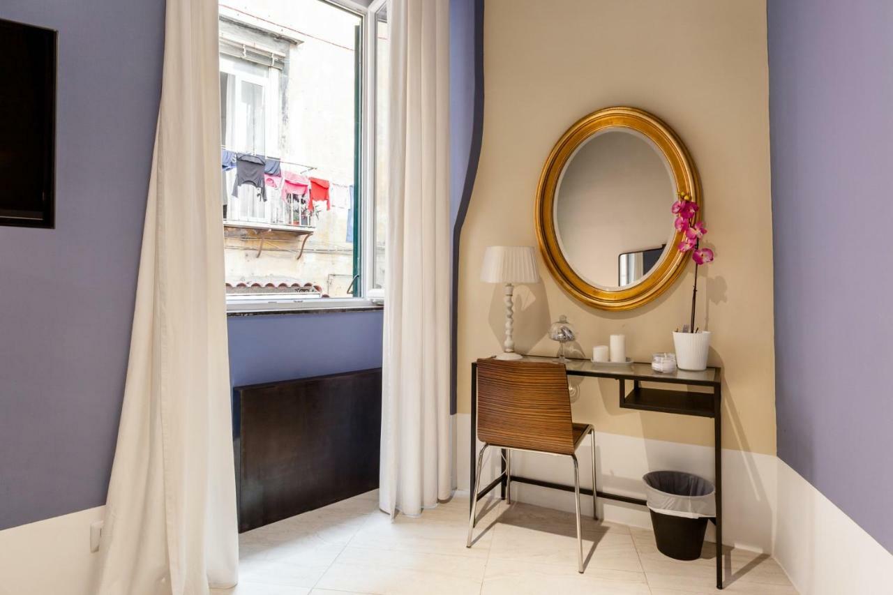 Tresette Toledo Bed & Breakfast เนเปิลส์ ภายนอก รูปภาพ